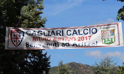 ritiro cagliari aritzo 2017 striscione benvenuto