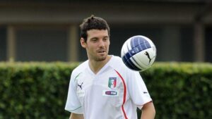 Lazzari: «Mi stupisce che il Cagliari sia così in basso»