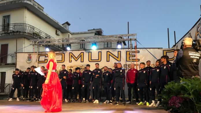 cagliari festa piazza aritzo