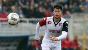 Cerri azione cagliari away ottobre 2015 ifa 696x391