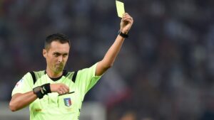 Napoli-Cagliari affidata all’arbitro Di Bello: i precedenti