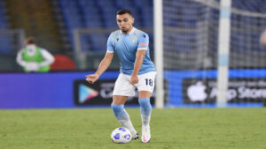 Escalante: «Giochiamo da Lazio, partita difficile»