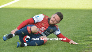 Cagliari, Nandez e Caceres non si sono allenati: verso il forfait con la Roma
