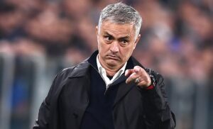 Cagliari-Roma, l’ottava volta di Mazzarri contro Mourinho