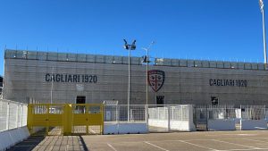 Morte Papa Francesco, ufficiale il rinvio delle partite: non si gioca Cagliari-Fiorentina