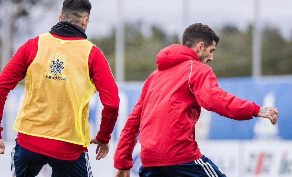 Cagliari allenamento lykogiannis deiola