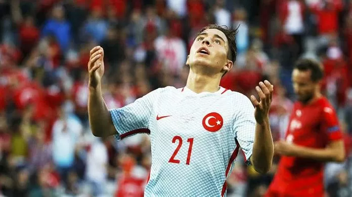 Dalla Turchia: offerta del Cagliari per per Emre Mor, agente in viaggio verso l'Italia 26 emre mor turchia