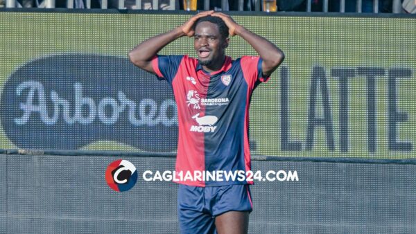 Zito Luvumbo Cagliari