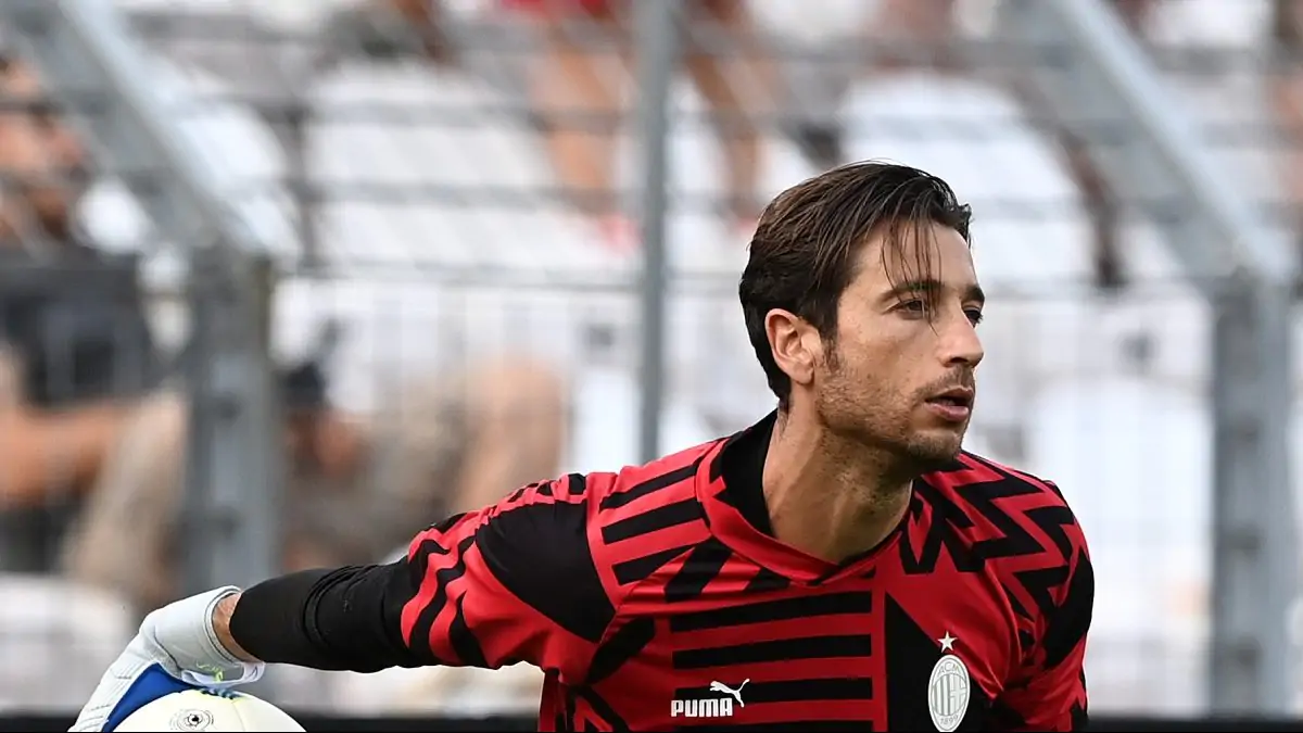 Mirante nel post partita: «La parata nel primo tempo? E' il destino dei vecchi, mi fa rabbia...» 26 Antonio Mirante Milan