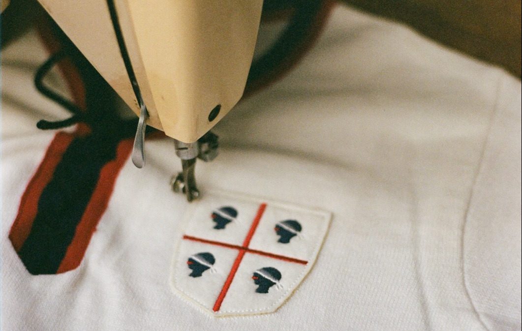 maglia cagliari scudetto