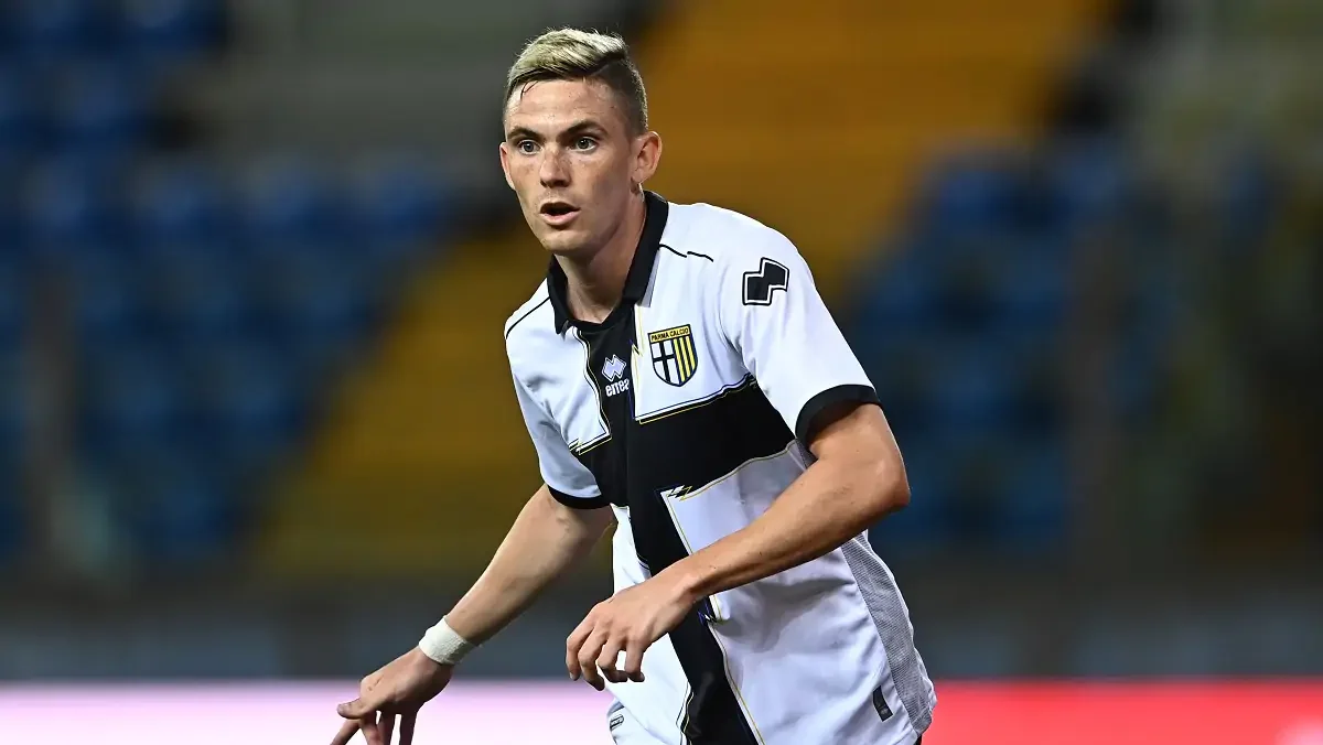 Estevez: «Perdere con il Cagliari l'anno scorso è stata una batosta» 26 Estevez Parma