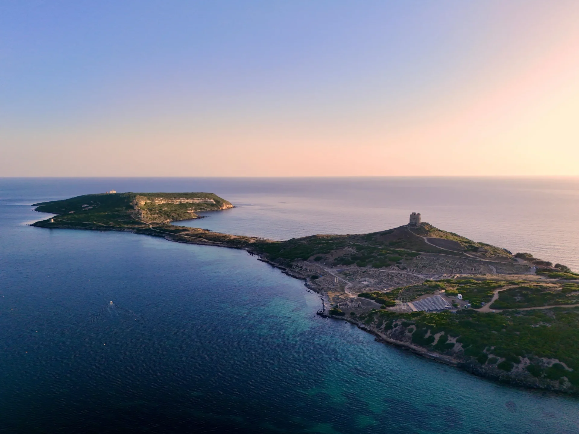 Presentazione rosa Cagliari a Tharros