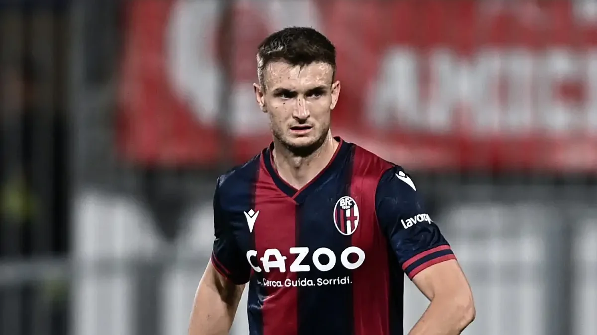 Posch Cagliari, i rossoblù al lavoro per il centrale del Bologna! Le ultime sul giocatore 26 Posch Bologna e1756129096529