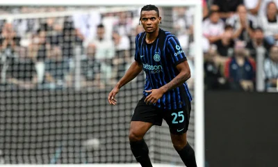 Akanji Juve Inter
