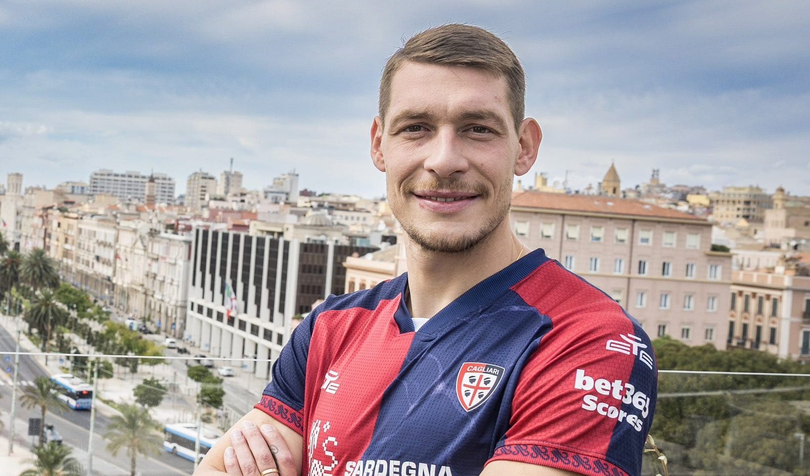 Pagelle Lecce Cagliari: Belotti decisivo, Palestra super ed Esposito da rivedere - VOTI 26 Immagine WhatsApp 2025 09 02 ore 17.53.27 caf8abed e1756833804207
