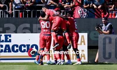 Yerry Mina gol esultanza Cagliari