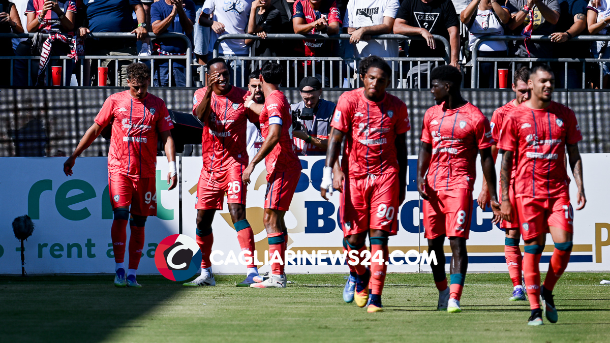 Yerry Mina gol esultanza Cagliari