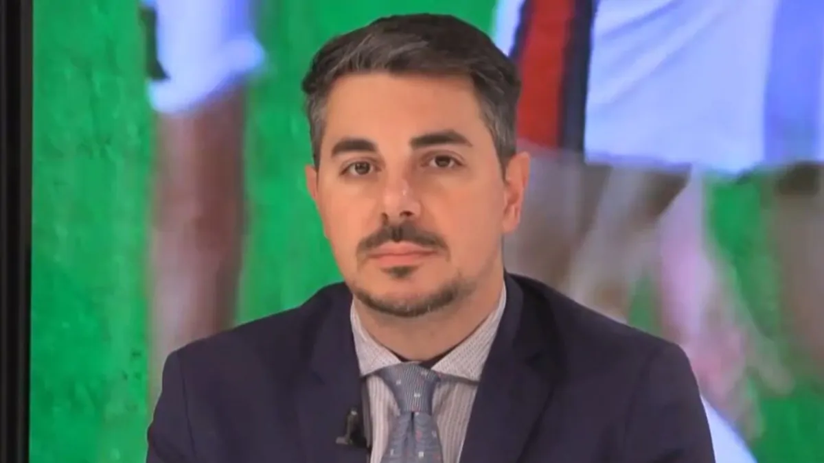 Galdi: «Il Cagliari ha bisogno di vincere! Pisacane non è mai stato messo in discussione, ma...» 26 Simone Galdi