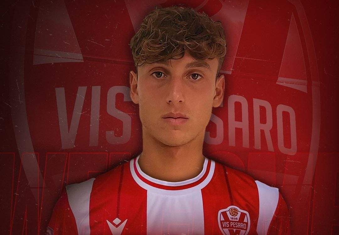 Stabile Cagliari, è lui l'idea di Angelozzi per il reparto offensivo isolano! Le novità 26 WhatsApp Image 2025 07 08 at 16.01.16 e1764159641478