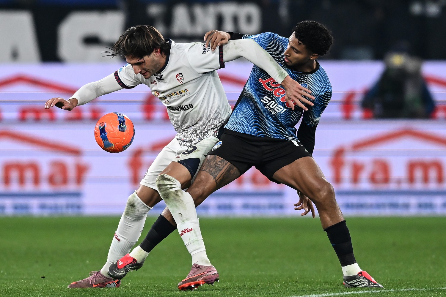 Cagliari, Borrelli fuori per un problema fisico: ecco cosa filtra sulla punta 26 Image Photo920363