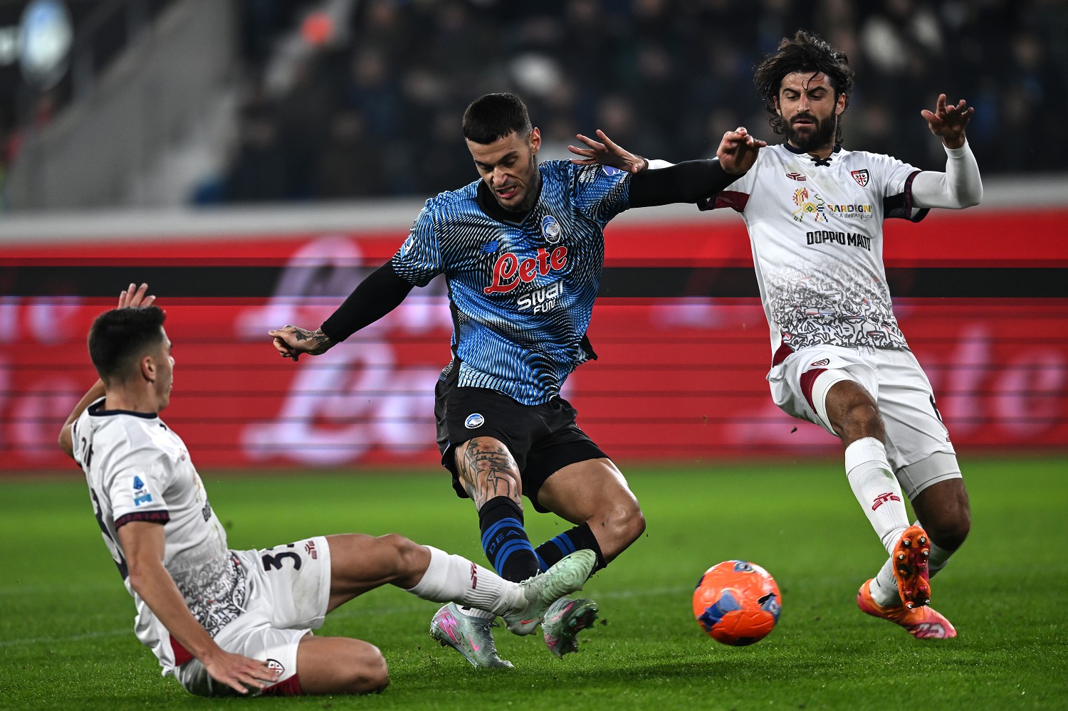 Atalanta Cagliari 2-1: nulla da fare per i rossoblù di Pisacane. Scamacca regala i tre punti alla Dea 26 Image Photo920367