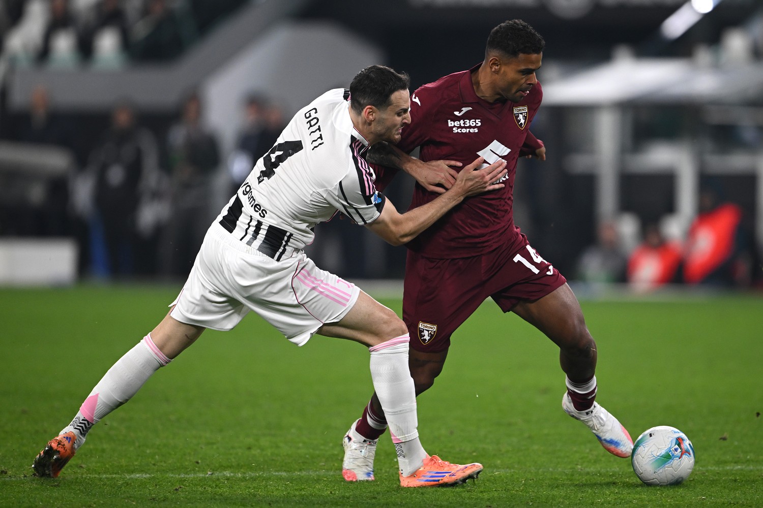 Anjorin Cagliari, richieste delle informazioni al Torino! Sullo sfondo anche l'Atalanta 26 Image Photo911772