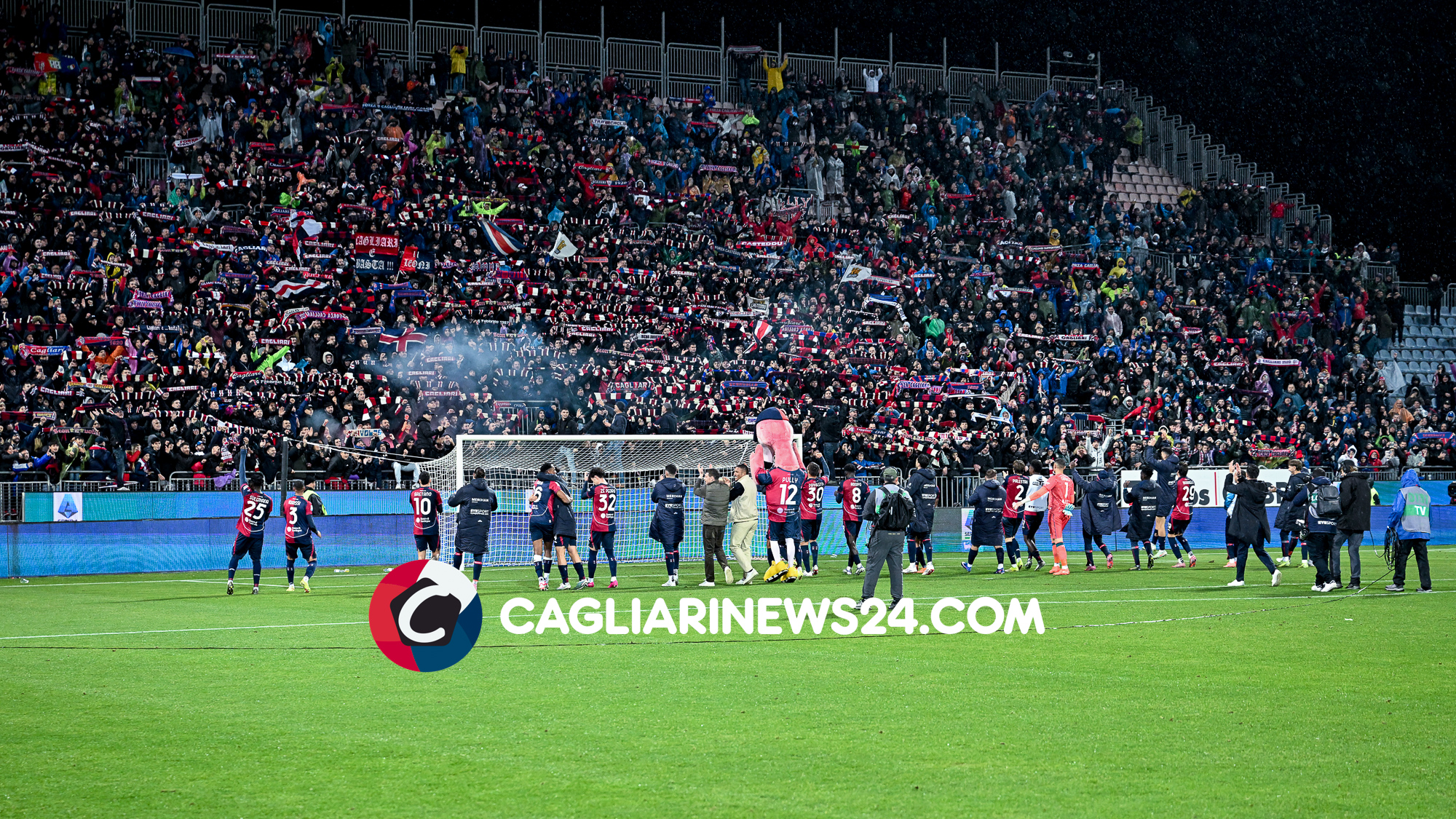 Cagliari, il club rossoblù carica l'ambiente: «Parola d'ordine: Fame. Ci vediamo tra poco, rossoblù» - VIDEO 26 Z82 5638