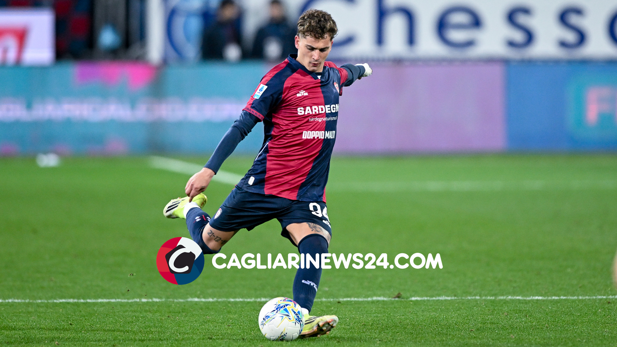 Esposito all'intervallo: «Bisogna far gol e stare attenti a non prenderli! Questa partita è super importante per noi» 26 Z82 7471