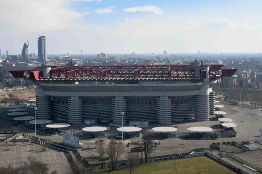 Serie A ammutolita, irruzione della Finanza: si va sul penale 27 San Siro