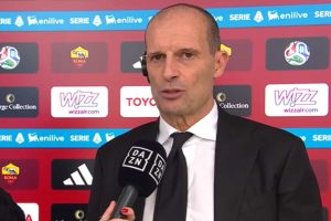 L’agente di Vlahovic lo porta al Milan: visite mediche e firma. Ma c’è un giallo