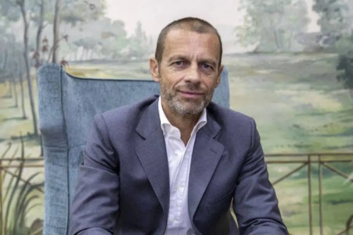 La Serie A trema, sanzione pesantissima: nota ufficiale della Uefa 27 Ceferin seduto in poltrona