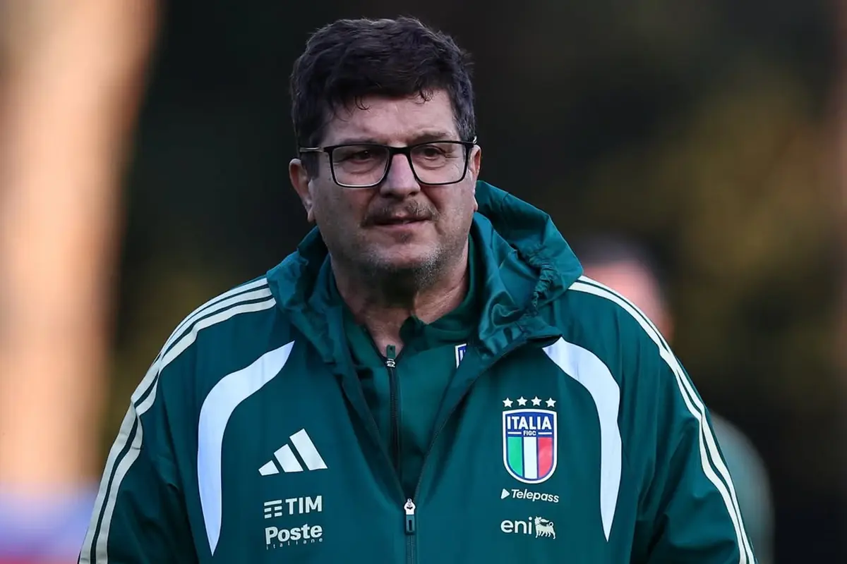 Basta una telefonata al ct: Donnarumma cambia il destino della Nazionale 27 Baldini durante un allenamento dell'Under 21