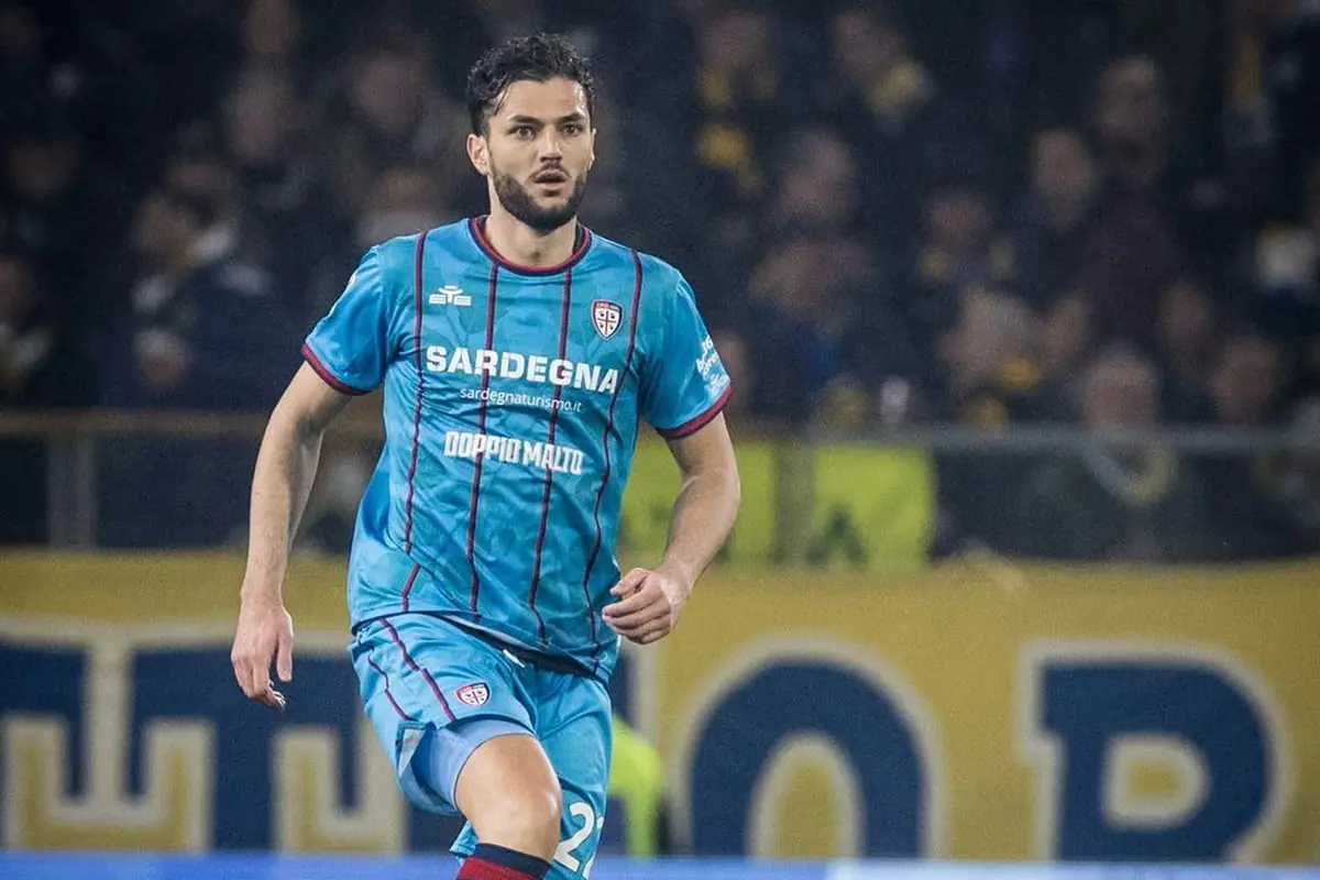 Si riparte da lui: sarà il primo acquisto del Cagliari 27 Dossena in campo con il Cagliari
