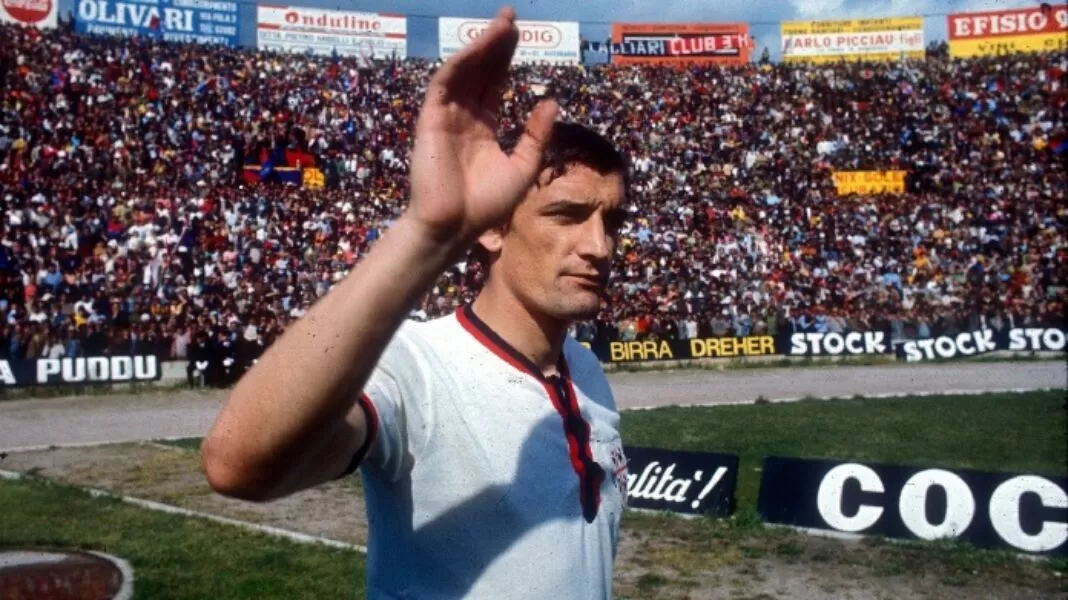 Auguri Cagliari! 106 anni di storia a tinte rossoblù: 4 momenti storici che hanno segnato il club 26 Gigi Riva Cagliari 1068x600 1