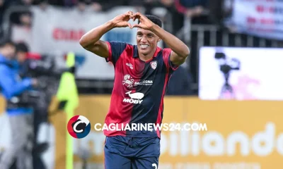 Mina, una delle certezze per la prossima stagione! Il Cagliari riparte da lui 27 Yerry Mina Esultanza gol Juventus 1
