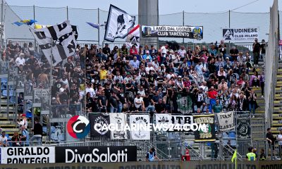 Cagliari Udinese, "resterete in Serie A": il coro dei friulani all'insegna della sportività 27 Z81 5541