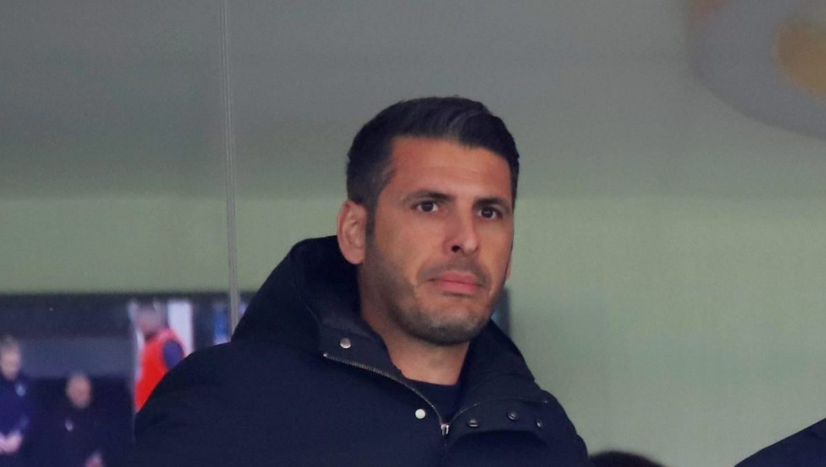 Domani la firma di Accardi come nuovo direttore sportivo del Cagliari: pronto un contratto triennale per lui 26 FotoSportmedia 279981 scaled e1780559632265
