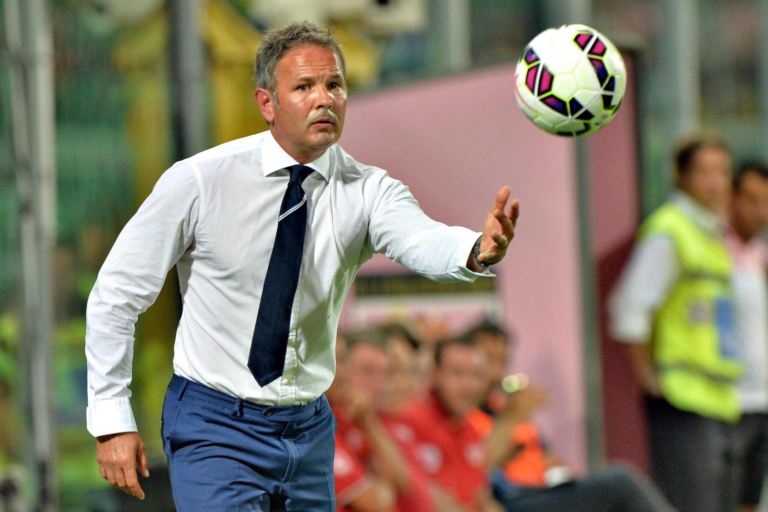 mihajlovic pallone agosto 2014 ifa scaled