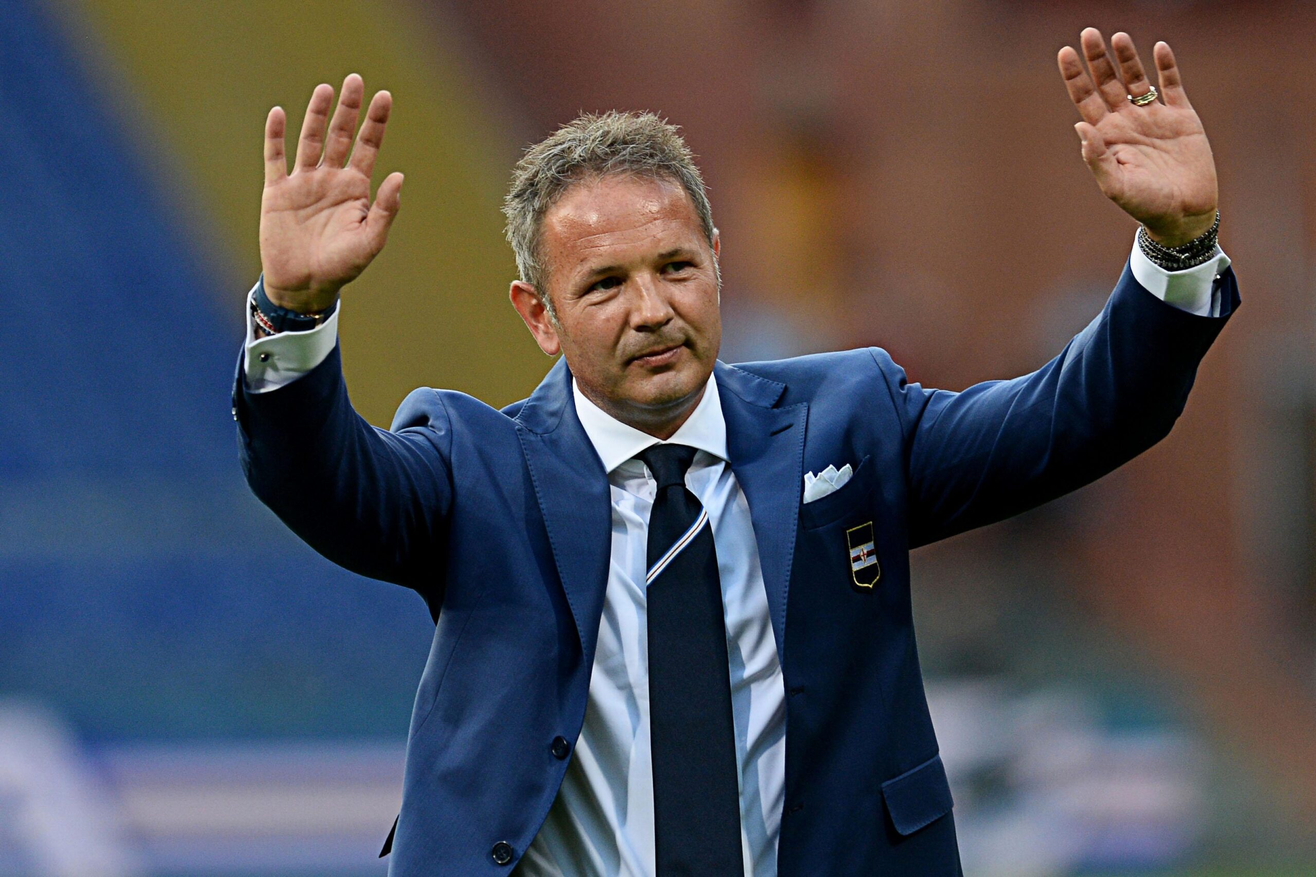 Mihajlovic a Sky: «Stiamo trovando la quadratura, nella ripresa potevamo fare meglio» 26 mihajlovic saluta agosto2014 scaled
