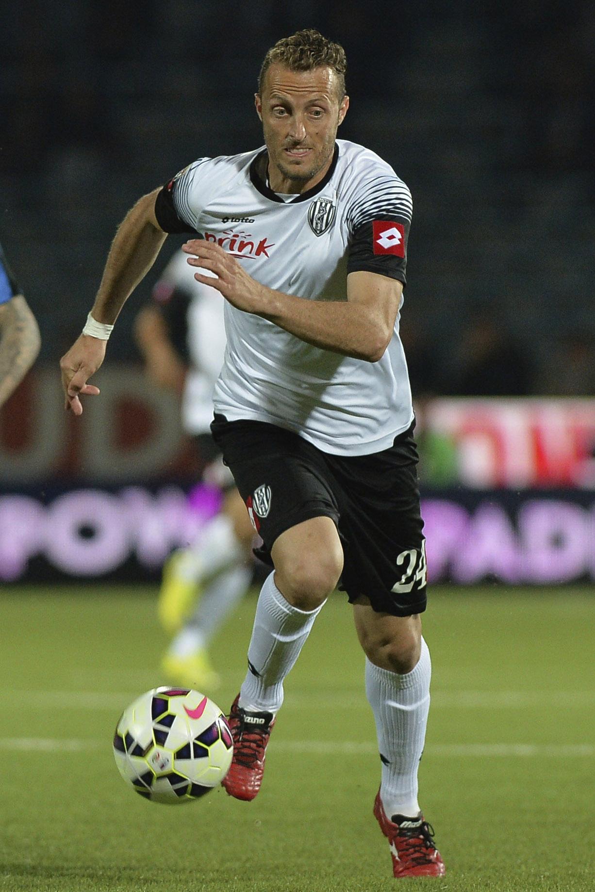 Perico diventa papà per la seconda volta 26 perico azione cesena maggio 2015 ifa