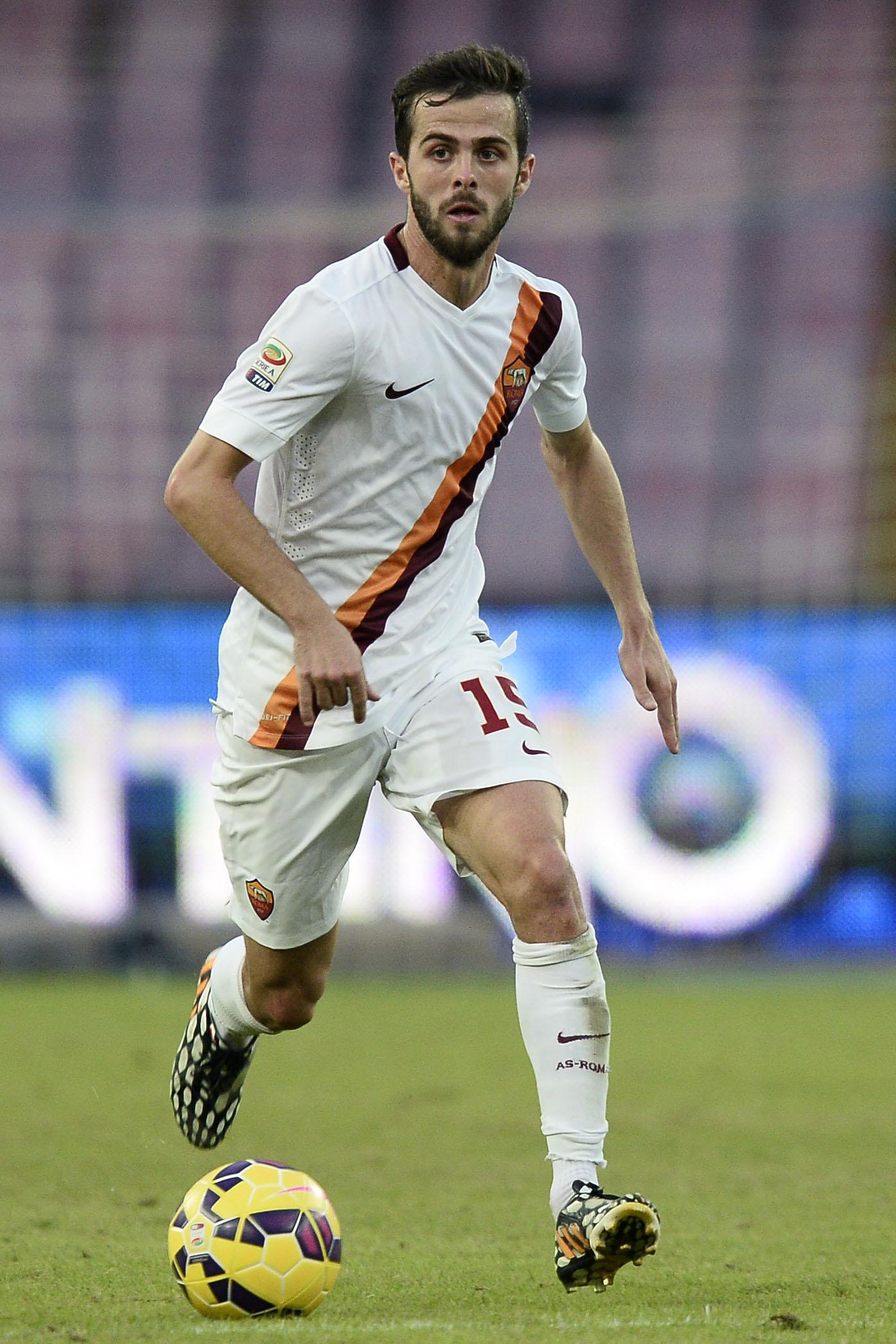 pjanic azione roma away novembre 2014 ifa