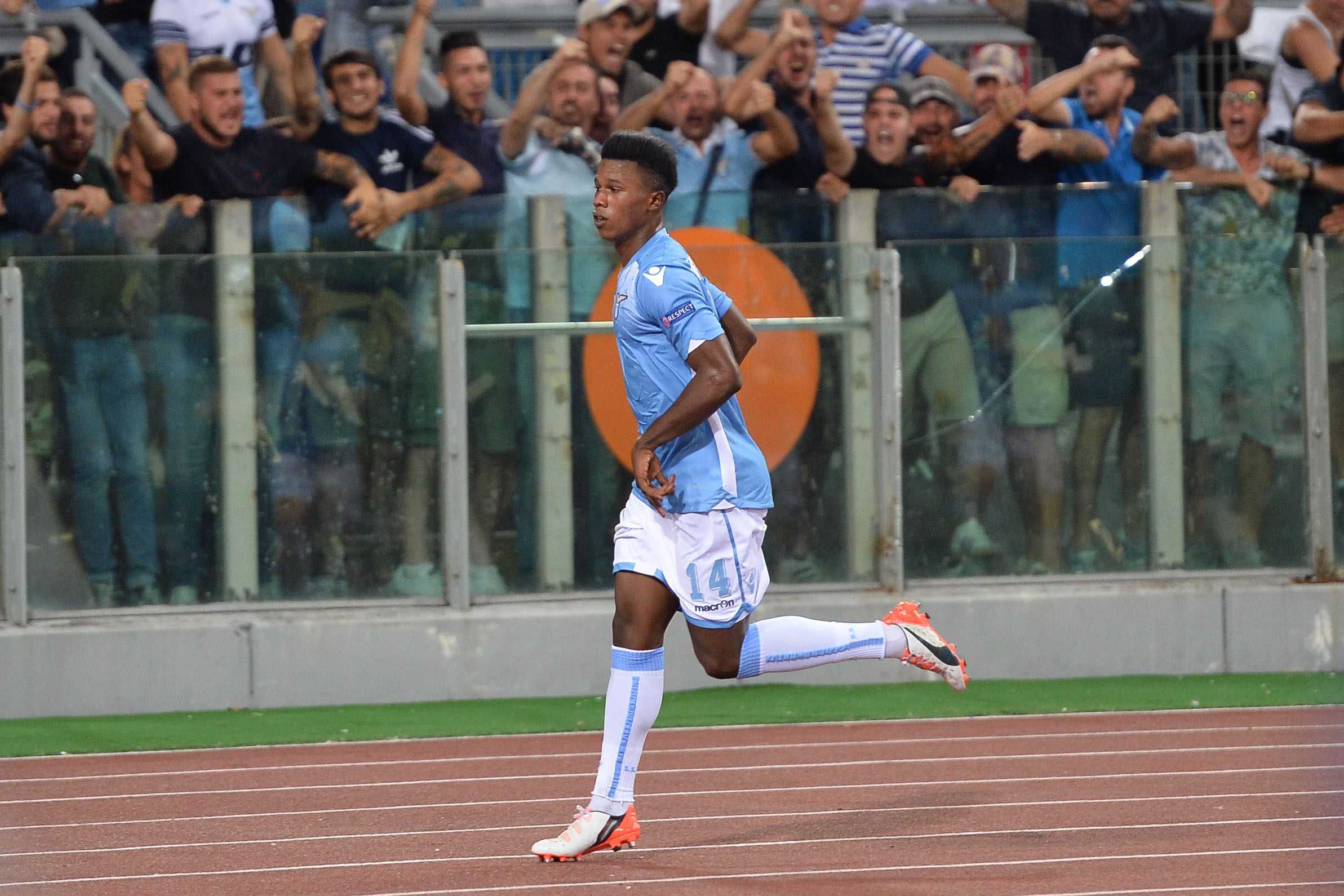 keita esulta bis lazio champions league agosto 2015 ifa
