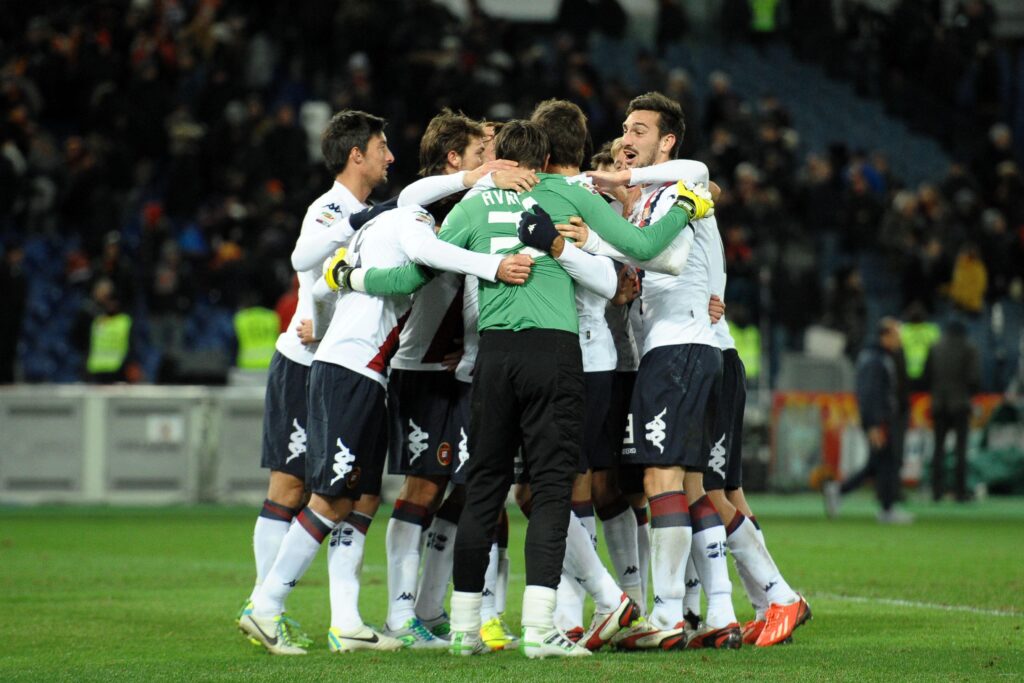 Cagliari away gruppo esulta 2013 ifa