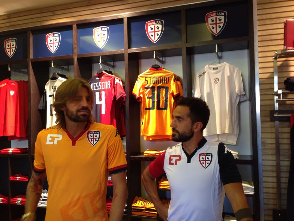 storari sau presentazione maglie