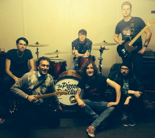 Leeds, ecco lo sbarco nello Yorkshire del Cellino versione chitarrista (FOTO) 26 cellino chitarrista pigeon