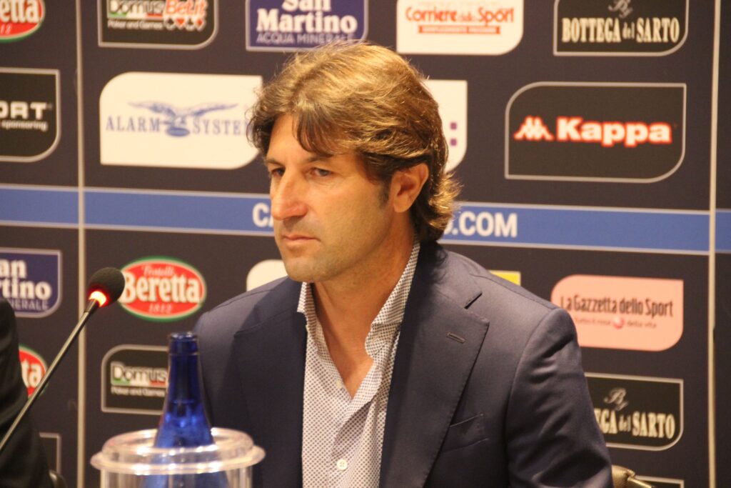 Rastelli conferenza serio