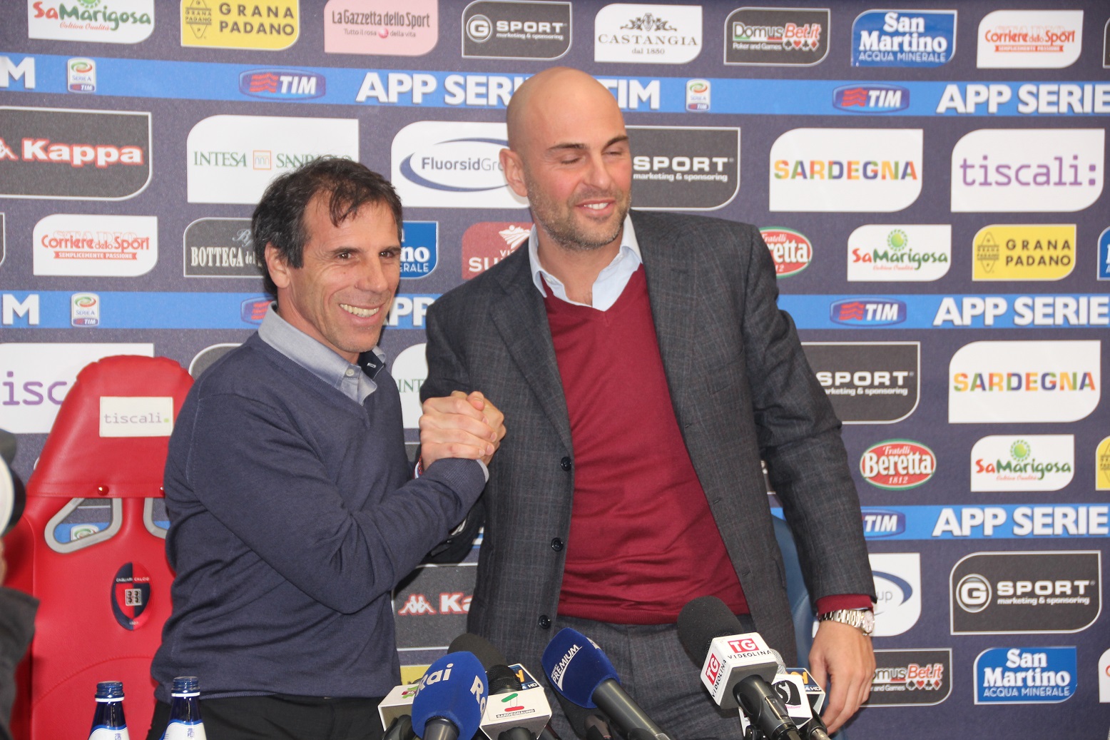 zola giulini strettadimano