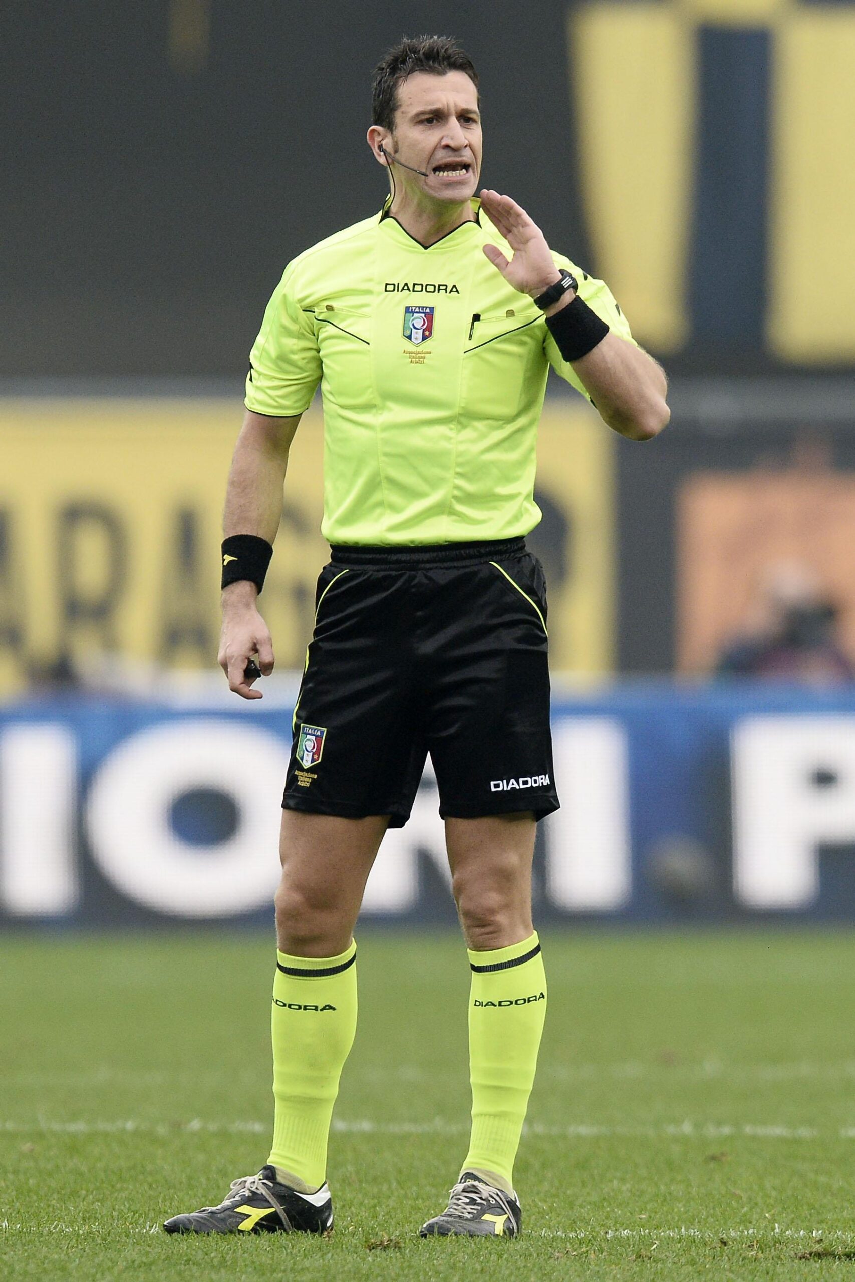 Pescara e Cagliari, i precedenti con Doveri 26 doveri arbitro gennaio 2014 ifa scaled