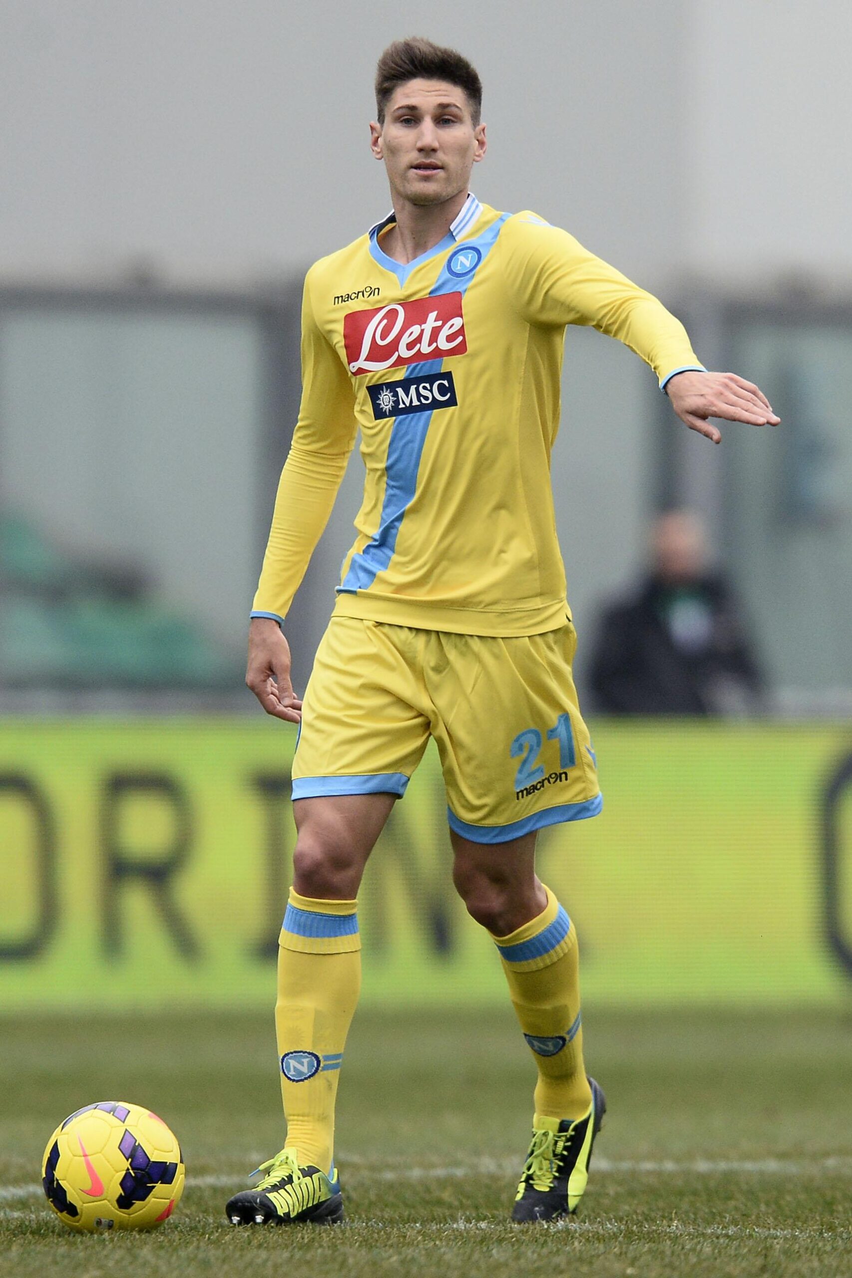 Fernandez a Premium: «Vittoria dedicata a Ciro, stagione positiva» 26 fernandez napoli away febbraio 2014 ifa scaled