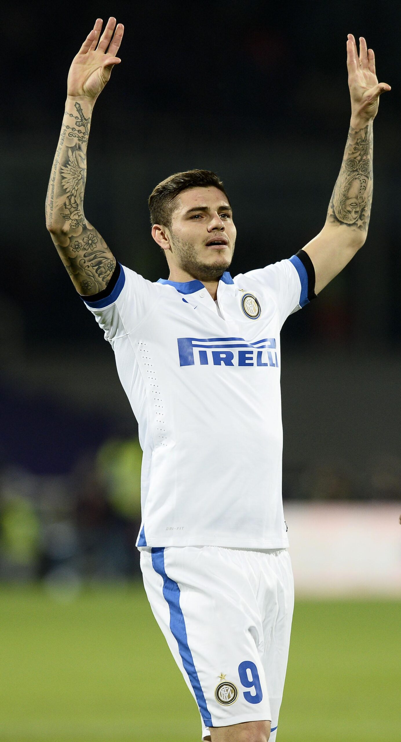 icardi braccia alzate inter away febbraio 2014 ifa scaled